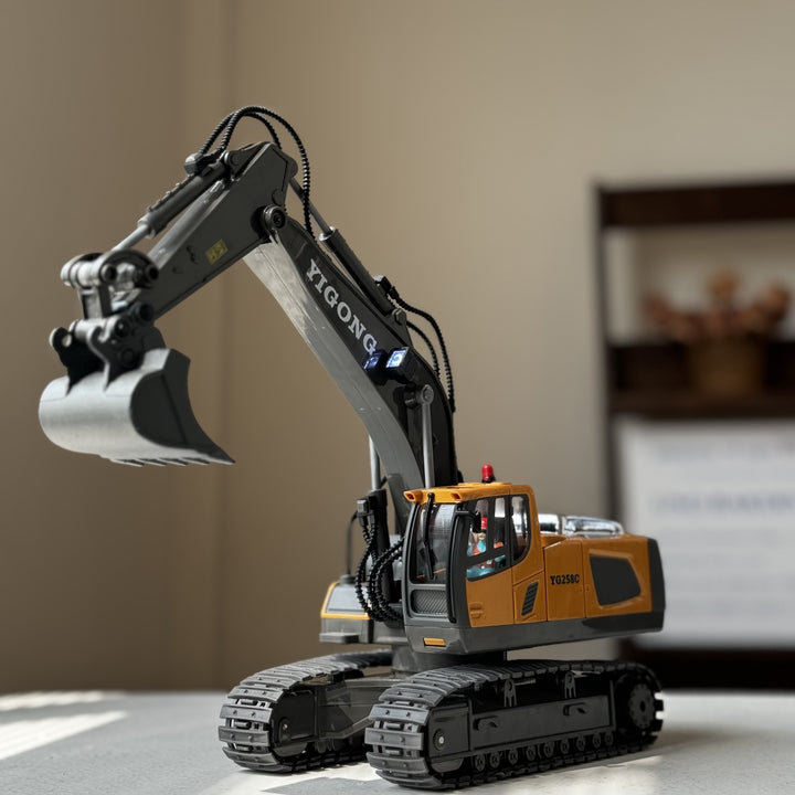 Realistic RC Excavator Action!
This 11-channel remote control excavator features a metal shovel, lights, and sound for an immersive construction play experience. Durable, powerful, and fun for kids who love digging machines! 🚧🚜🔊