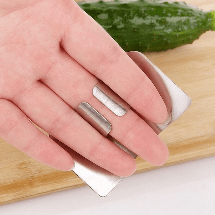 1pc Stainless Steel Finger Guard for Safe Slicing - Durable Kitchen Protector for Cutting - Cooking Tool Accessory