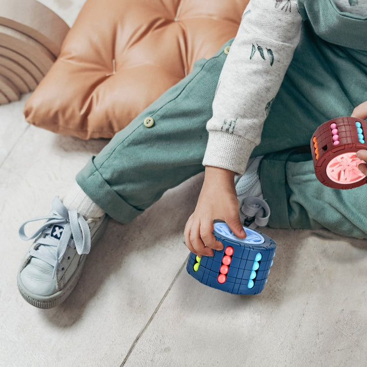 Slide, Rotate & De-Stress!
This 3D cylinder puzzle toy challenges young minds while relieving stress. Fun, educational, and perfect for improving focus and coordination. Available in red, blue, and black! 🧠🌀🧩