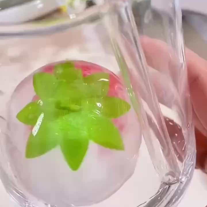 Round 2.5in Silicone Sphere Ice Mold - 4pcs Ice Ball Maker for Whiskey and Cocktails - Kitchen Tools Accessories