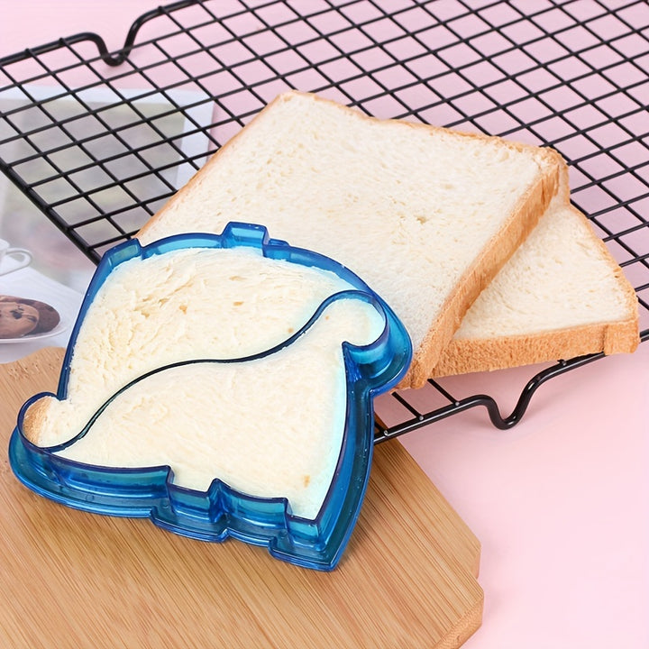 Slice with a Roar!
This dinosaur-shaped bread slicing tool adds fun to any kitchen or classroom. Manual and easy to use—no electricity needed! Perfect for home, students, office lunches, or even Halloween snacks. 🍞🦖🎃