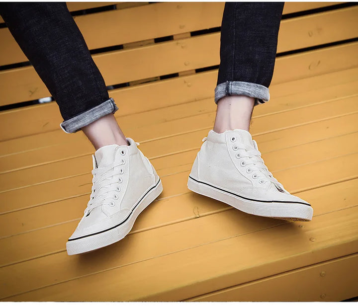 Effortless Style, Everyday Comfort
Step into our Men’s High-Top Canvas Sneakers – the perfect mix of casual and sporty. Slip-on ease with a lace-up look, flat sole comfort for all-day wear.
✅ Lightweight & breathable
✅ Sporty-casual design
✅ Easy to wear