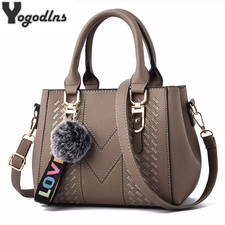👜 Chic Meets Craft
✨ Embroidered Messenger Bag for Women – Elegant design with stylish hair ball detail
💼 Premium faux leather | Perfect for day or night
🎀 Spacious, lightweight & effortlessly fashionable
A must-have sac à main for every modern lady!