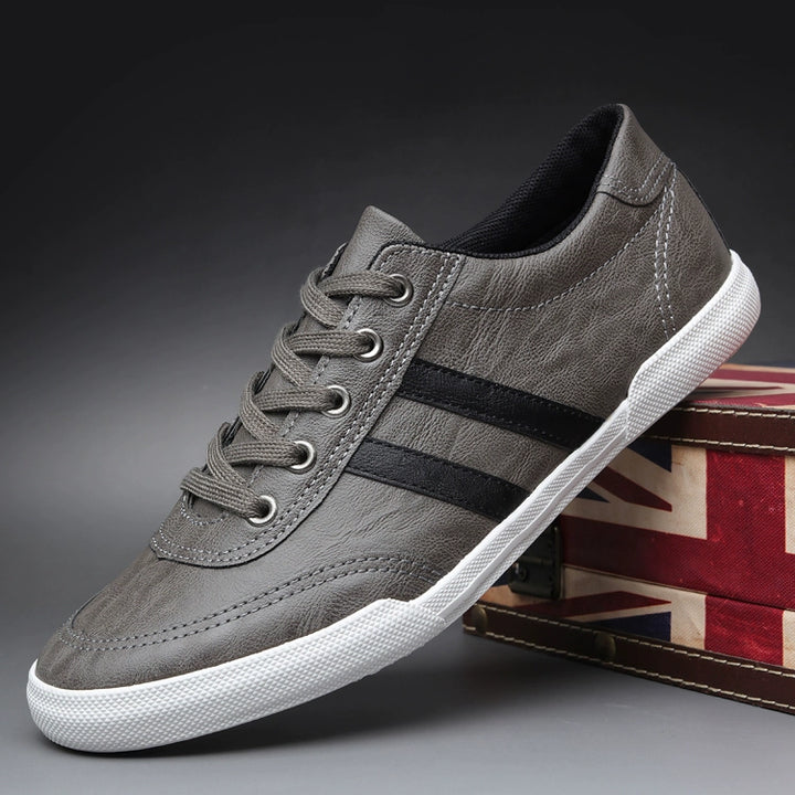 Trendy Men's Shoes Breathable Low Top Spring New Arrival Leather Surface Casual Shoes Men's K-style Series Shoes Board Shoes Youth Plaid Driving Shoes