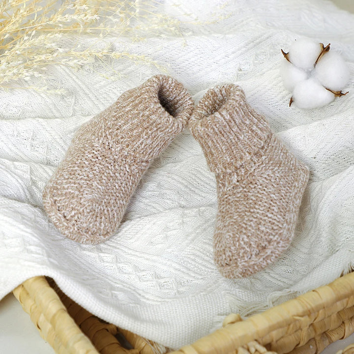 Baby Booties Newborn Boys Girls Hand Knit Boots Non-Slip Warm Infant First Walkers 0-12M Toddler Outdoor Indoor Floor Crib Shoes