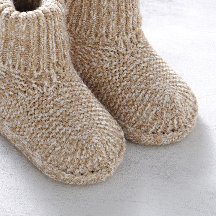 Baby Booties Newborn Boys Girls Hand Knit Boots Non-Slip Warm Infant First Walkers 0-12M Toddler Outdoor Indoor Floor Crib Shoes