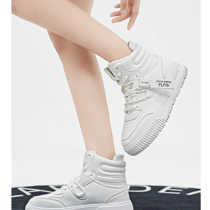 Casual Sneaker High-top Male Sneakers Loafers Shoes for Men Skateboard Sports and Leisure Wear-resistant Non-Slip All-match New