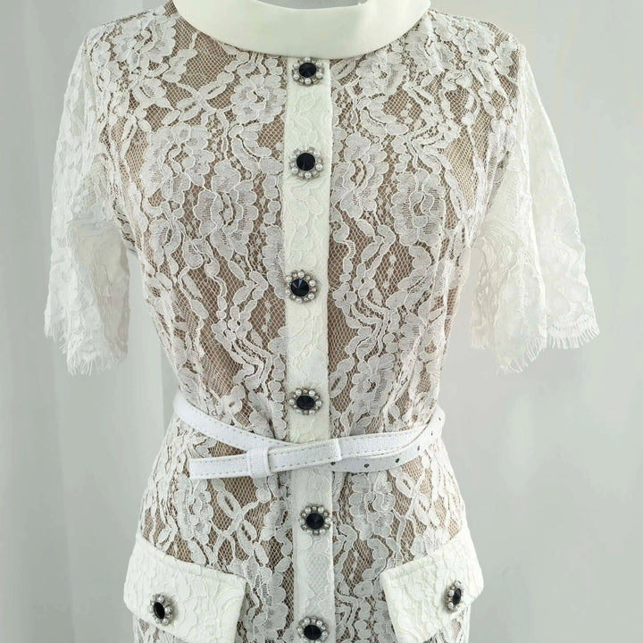 Luxury Crystal White Lace Embroidery Pencil Dress Elegant Short Sleeve Single Breasted Midi Dress.