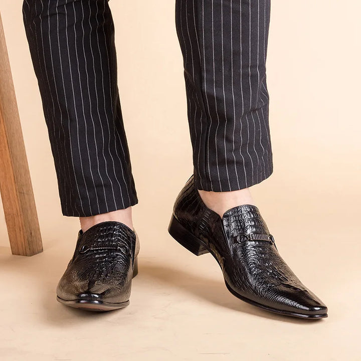 Classic Men's Slip-on Leather Dress Shoes Luxury Fashion Office Casual Business Men Formal Shoes Alligator Pattern Male Loafers