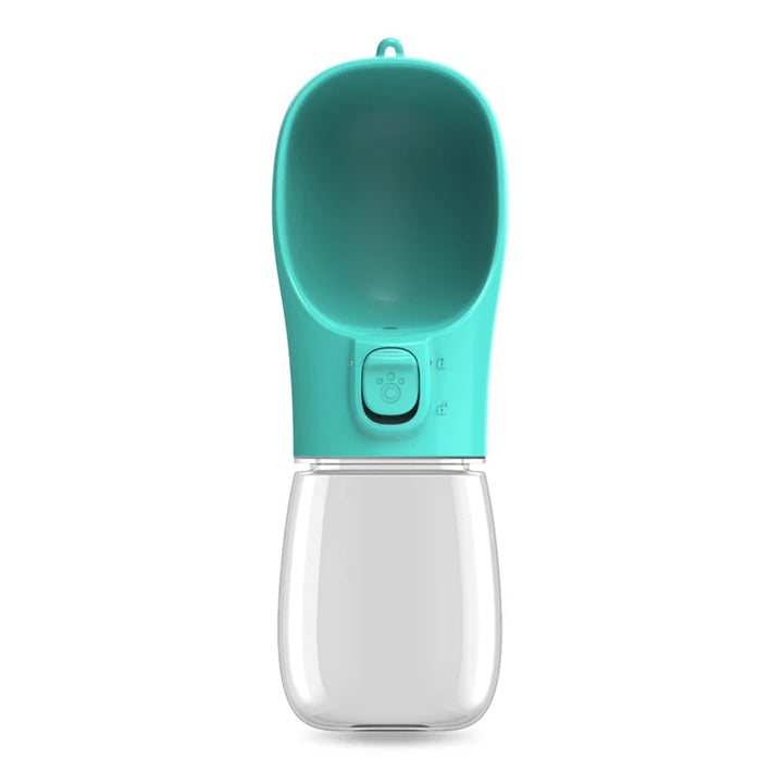✨ No more thirsty walks! 🐾 Portable, leakproof water bottle for dogs & cats – hydrate anywhere, anytime. 💧🚶‍♂️ 💧 One-Hand Use – Press to release water, easy for walks & travel
🐶 For All Pets – Perfect for small & large dogs, cats, puppies