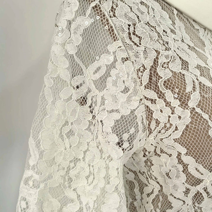 Luxury Crystal White Lace Embroidery Pencil Dress Elegant Short Sleeve Single Breasted Midi Dress.