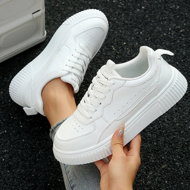 Women Sneakers Spring Autumn Plus Size White Sneaker Women Leather Platform Vulcanizd Shoes Woman Comfort Lace Up Flat Sneakers