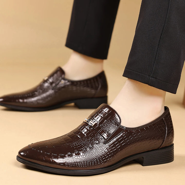 Men's Slip-On Dress Shoes Business Casual Comfortable Classical Dress Shoes for Men ﻿