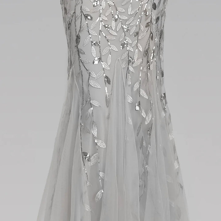 Gorgeous Round Neck Short Sleeves Sequined Mermaid Evening Dress