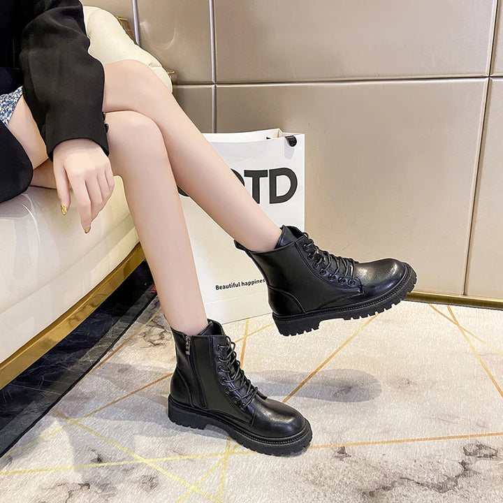 Women 2024 Autumn New Tooling Boots Lady Anti Slip Waterproof Lace Up Short Boots Students Casual Thick Heel Knight Boots
