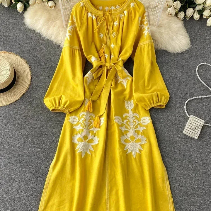 New Spring Autumn Embroidered Dress V-neck Tie Split Retro Indie Folk Style Holiday Beach Long Dress.
