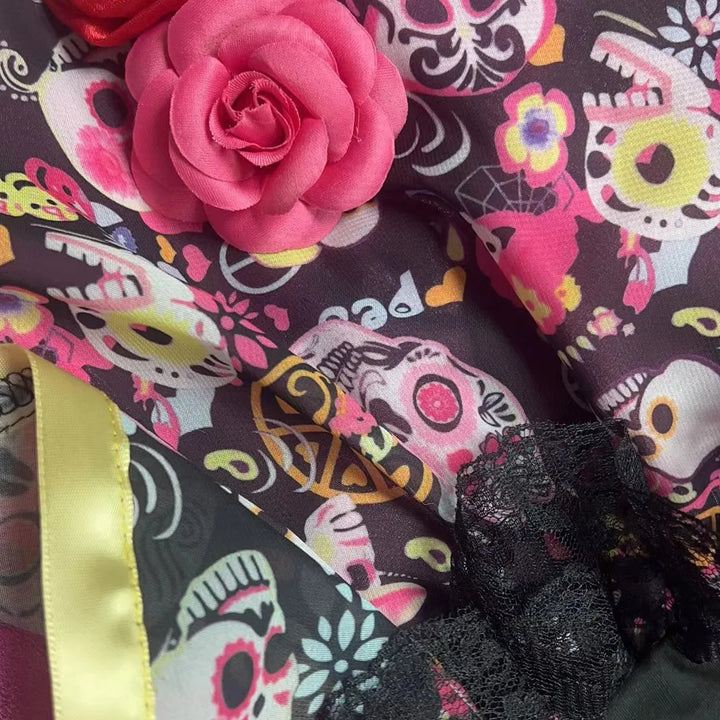 Beautifully Macabre!
A striking skull and flower design brings gothic elegance to Halloween, Day of the Dead, or cosplay events. Perfect mix of spooky and stunning.
💀 Includes: Skull bride dress + accessories
🎃 Occasions: Halloween, Day of the Dead 💀