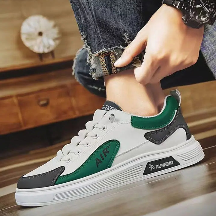 2025 new men's shoes with low top leather, fashionable and trendy running and sports, one foot men's casual shoes, trendy shoes