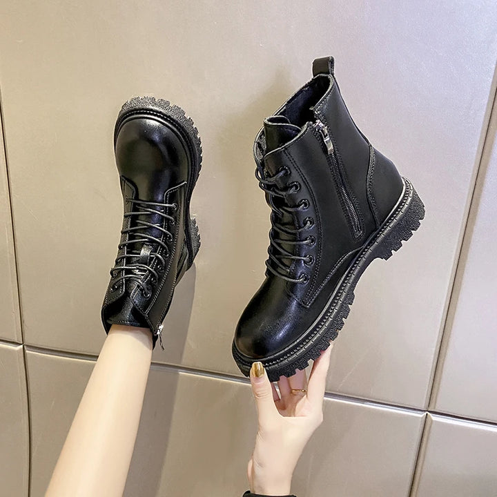 Women 2024 Autumn New Tooling Boots Lady Anti Slip Waterproof Lace Up Short Boots Students Casual Thick Heel Knight Boots