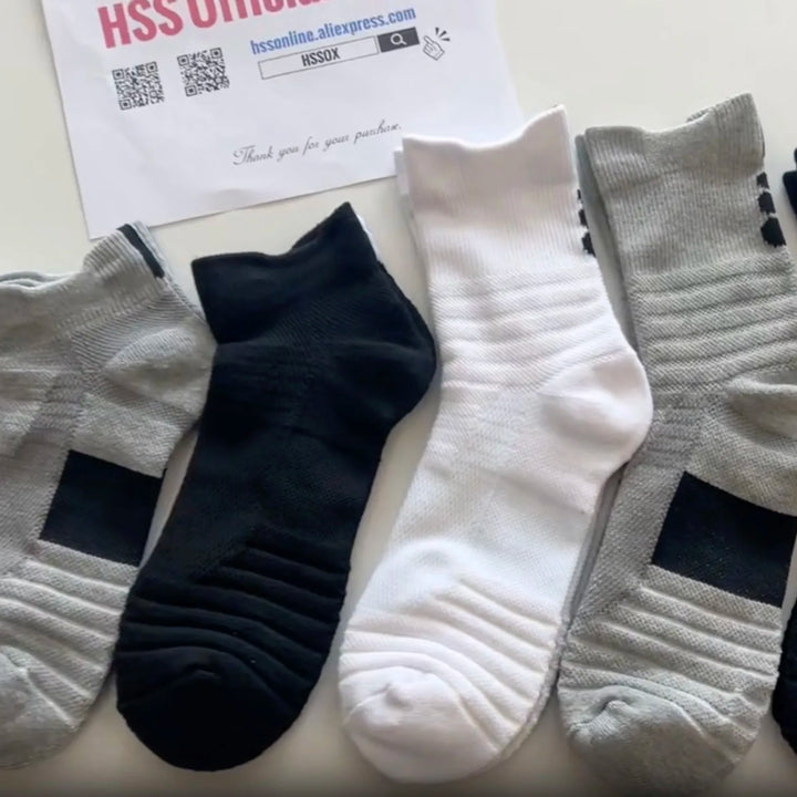 1/3 Pairs Anti-slip Football Socks Men Cotton Sock Short Long Tube Soccer Basketball Sport Socks Breathable Deodorous Sock 39-45