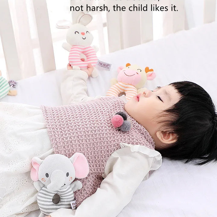New Baby Rattle Toys Cartoon Animals Plush Infant Hand Ring Bed Toys for Newborn 0-24 Months Toddler Early Educational Toy