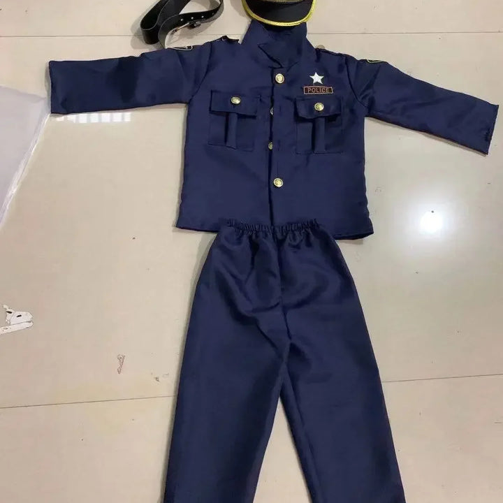 Kids Police Costume – Halloween Cop Uniform
Patrol the Halloween streets!
Fun police uniform perfect for trick-or-treating, parties, and cosplay.
👮 Includes: Police shirt + accessories
🎃 Perfect for Halloween parties