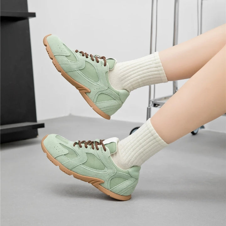 Women Sneakers Spring Summer Wear New Genuine Leather Retro Fashion Casual Flats Women Lace-up German Training Shoes Women