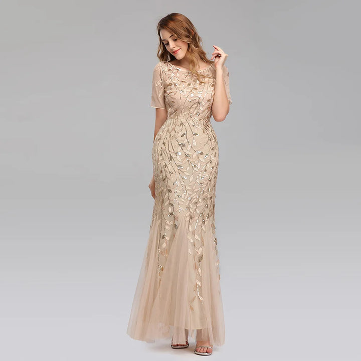 Gorgeous Round Neck Short Sleeves Sequined Mermaid Evening Dress