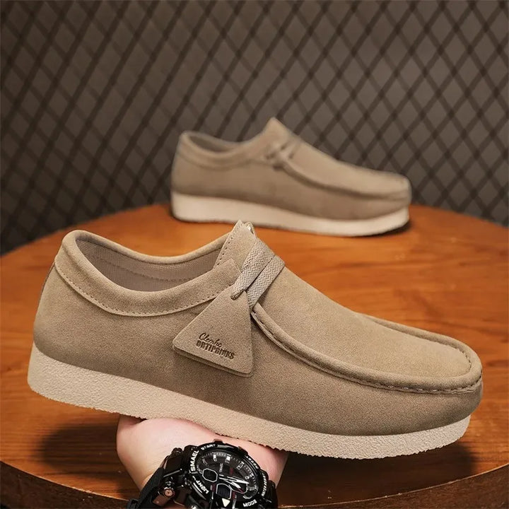 Fashion Khaki Casual Shoes For Men Suede Leather Loafers  Lightweight Leisure Shoes