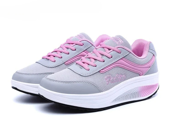 👟 Step Up Your Style & Comfort
✨ Women’s Fashion Sneakers – Trendy, vulcanized design with a comfy blatform sole
💖 Lightweight, breathable & made for all-day wear
👣 Perfect for walking, casual looks & everyday outfits
📏 Available in plus sizes – becau