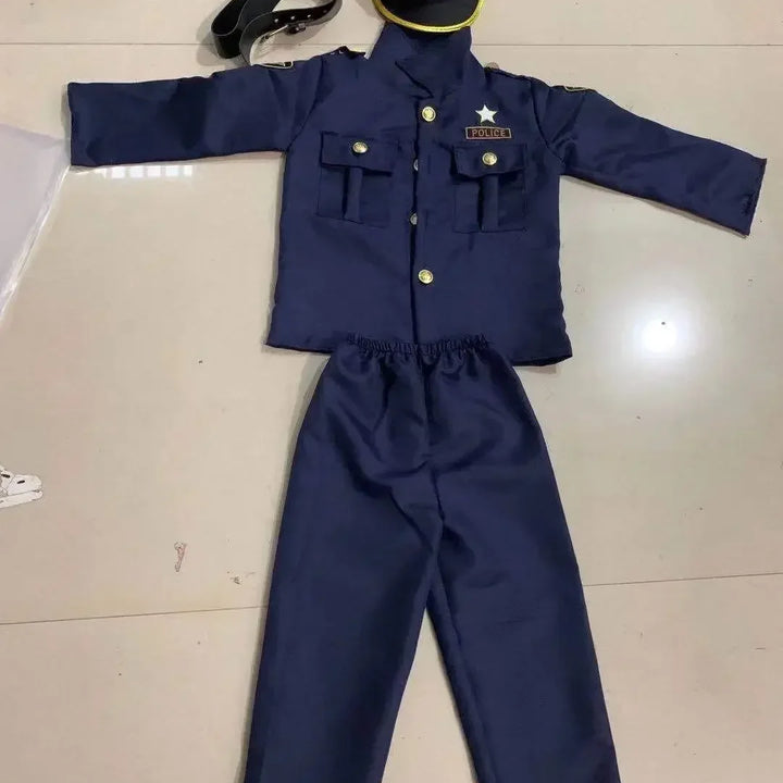 Kids Police Costume – Halloween Cop Uniform
Patrol the Halloween streets!
Fun police uniform perfect for trick-or-treating, parties, and cosplay.
👮 Includes: Police shirt + accessories
🎃 Perfect for Halloween parties