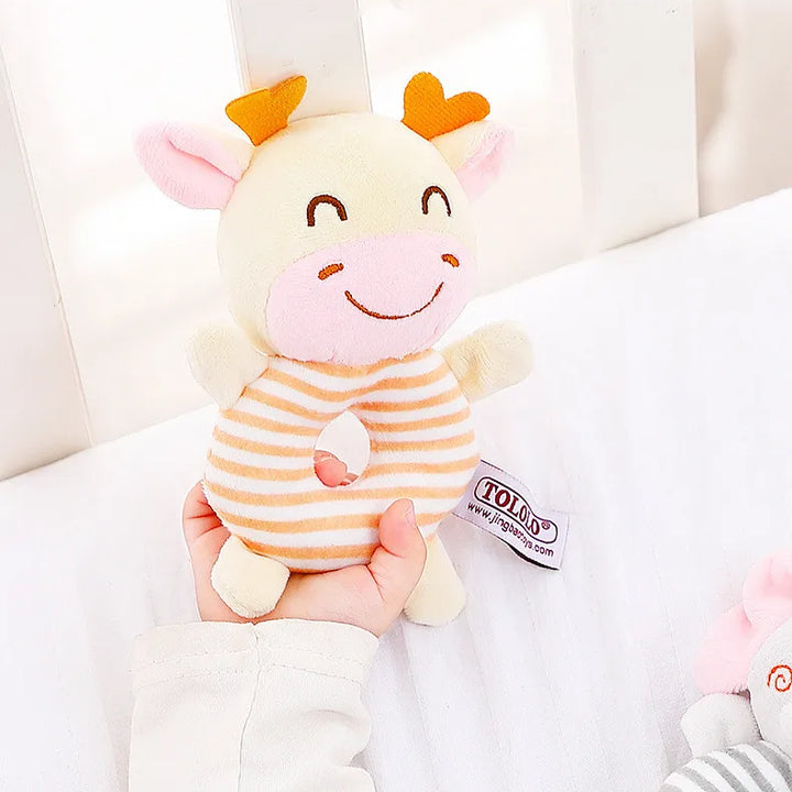 New Baby Rattle Toys Cartoon Animals Plush Infant Hand Ring Bed Toys for Newborn 0-24 Months Toddler Early Educational Toy