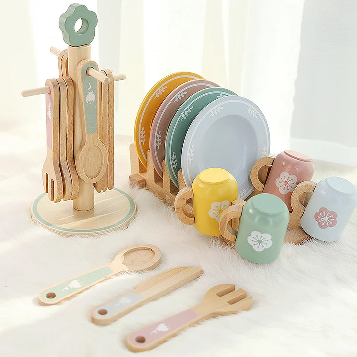 Children's simulated home cooking utensils, bowls, chopsticks, knives, forks, wooden simulation boys and girls' toy plates