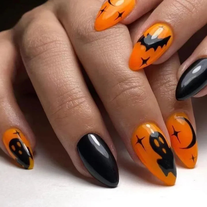 24Pc Halloween False Nails with Almond Head Designs Cute Clown Fake Nails French Full Cover Manicure Press on Nail Tips for Girl