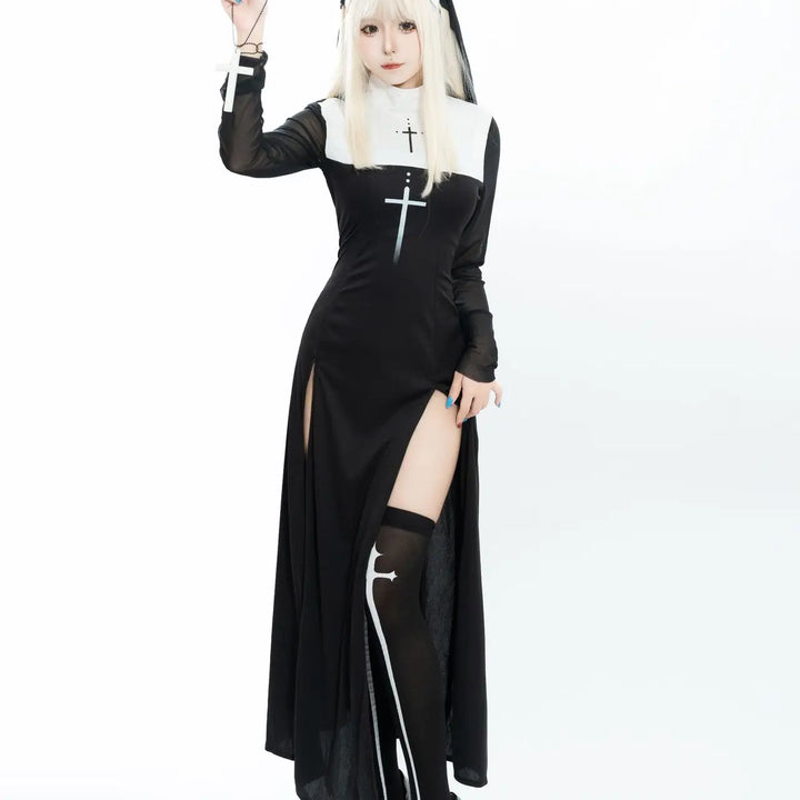 Women’s Sexy Nun Costume – Two-Piece Dress & Headwear
Holy Halloween Fun!
Gothic-inspired two-piece nun outfit with headwear, perfect for Halloween parties and cosplay. Bold, sexy, and unforgettable.
✝️ Includes: Dress & headwear
🎃 Perfect for Halloween