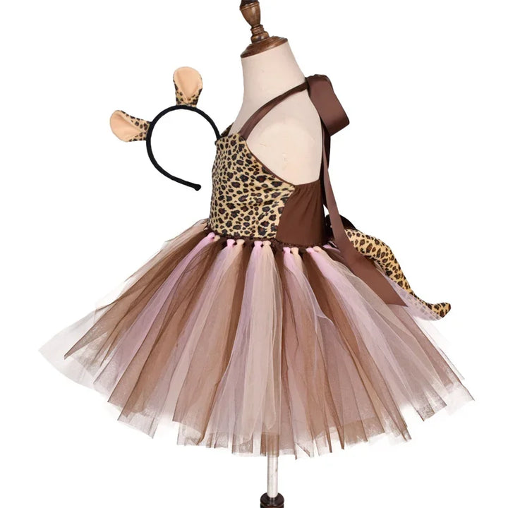 Wild and Wonderful!
Cute animal prints and a fluffy tutu make this costume perfect for Halloween, birthdays, or school plays. Soft, comfy, and full of forest fun!
🦓 Includes: Animal print tutu dress
🎉 Occasions: Halloween, birthdays, themed parties.