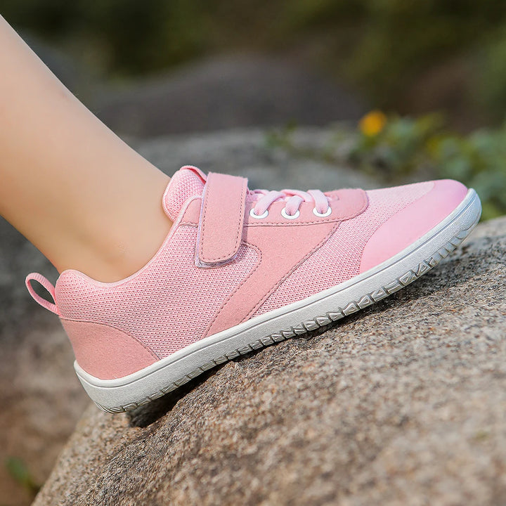 Kids Barefoot Shoes Lightweight Sports Shoes Breathable Wide Toe Minimalist Sneakers Soft Knitting Girls Boys Casual Shoes