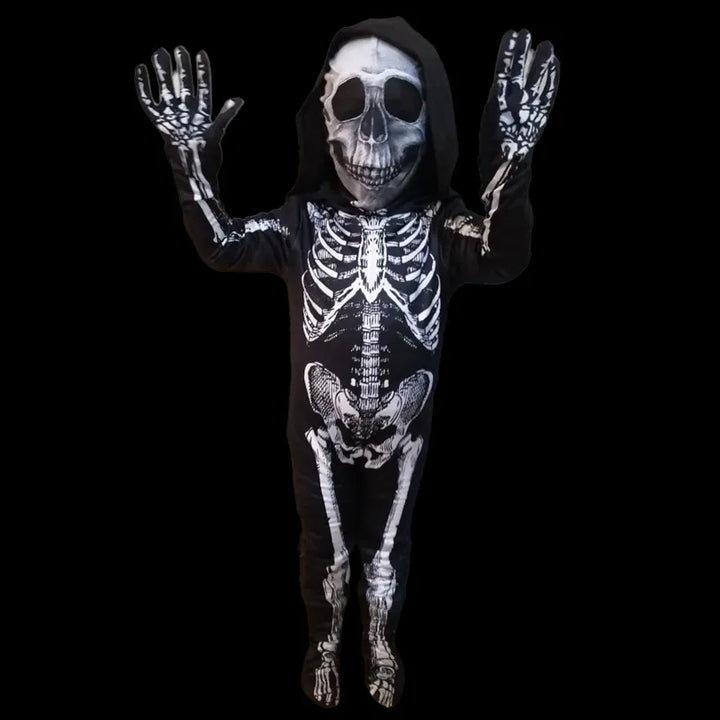 Creepy & Cool!
A spooky skull print with hood makes this the perfect pick for Halloween fun. Lightweight, comfy, and scary in all the right ways.
💀 Includes: Hooded skull outfit
🎃 Occasions: Halloween, school events, cosplay
👻Skull,horror, game cosplay