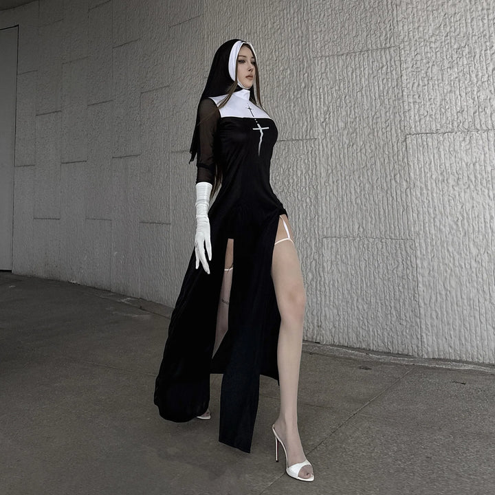 Women’s Sexy Nun Costume – Two-Piece Dress & Headwear
Holy Halloween Fun!
Gothic-inspired two-piece nun outfit with headwear, perfect for Halloween parties and cosplay. Bold, sexy, and unforgettable.
✝️ Includes: Dress & headwear
🎃 Perfect for Halloween