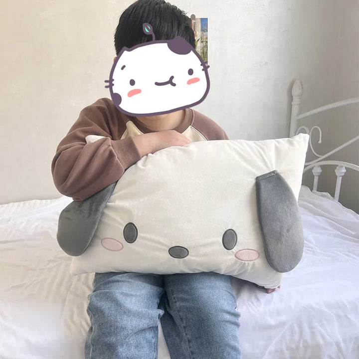 Sanrio Pochacco Pillowcase 🐾
Kawaii up your space with this adorable Japanese-style pillow cover! Perfect for beds, sofas, or gifts. Soft, stylish, and oh-so-cute — just the pillowcase, no insert.