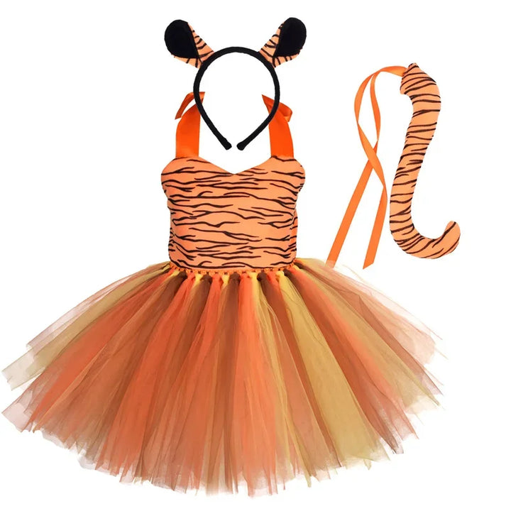 Wild and Wonderful!
Cute animal prints and a fluffy tutu make this costume perfect for Halloween, birthdays, or school plays. Soft, comfy, and full of forest fun!
🦓 Includes: Animal print tutu dress
🎉 Occasions: Halloween, birthdays, themed parties.