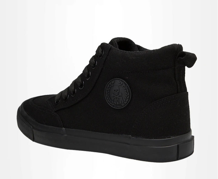 Effortless Style, Everyday Comfort
Step into our Men’s High-Top Canvas Sneakers – the perfect mix of casual and sporty. Slip-on ease with a lace-up look, flat sole comfort for all-day wear.
✅ Lightweight & breathable
✅ Sporty-casual design
✅ Easy to wear