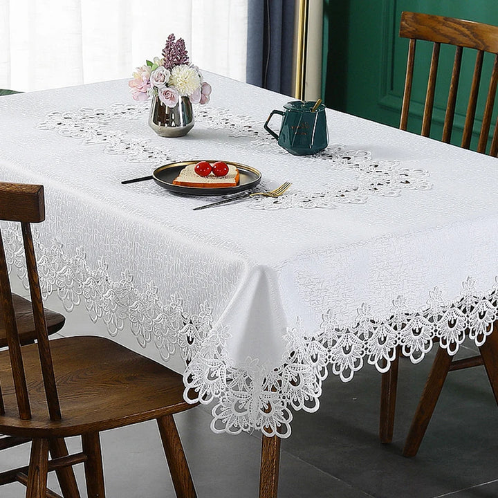 Elegance for Every Occasion
This white floral lace embroidered tablecloth adds a touch of sophistication to any setting. Waterproof, versatile, and perfect for dining tables, weddings, or home décor. ✨🍽️