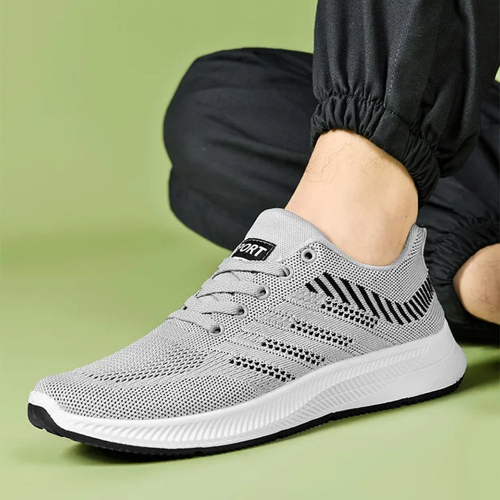 Casual Slip on Fashion Sneakers Breathable Running Shoes Outdoor Walking Training Tennis Shoes
