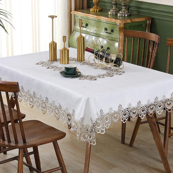 Elegance for Every Occasion
This white floral lace embroidered tablecloth adds a touch of sophistication to any setting. Waterproof, versatile, and perfect for dining tables, weddings, or home décor. ✨🍽️