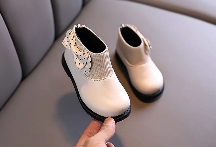 ботинки Kid Shoe Kid Plush Fashion Boots 2023 New Soft Leather Boot Versatile Ankle Boot Soft Soled Girl Boots Kids Cotton Boots