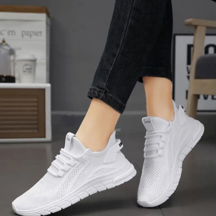 Women Casual Sneakers Lace-up Gym Vulcanized Shoes White Female Footwear Fashion Breathable Walking Mesh Flat Shoes Trainers