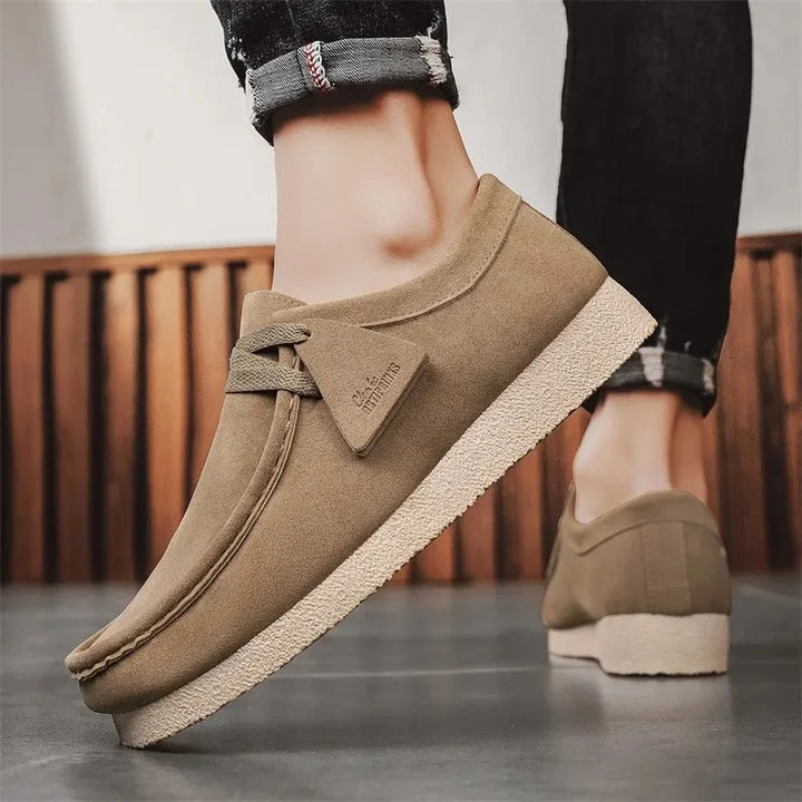 Fashion Khaki Casual Shoes For Men Suede Leather Loafers  Lightweight Leisure Shoes