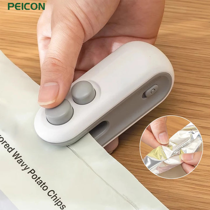 Seal in Freshness in Seconds!
🔥 Mini Handheld Heat Sealer – Reseal plastic bags with ease!