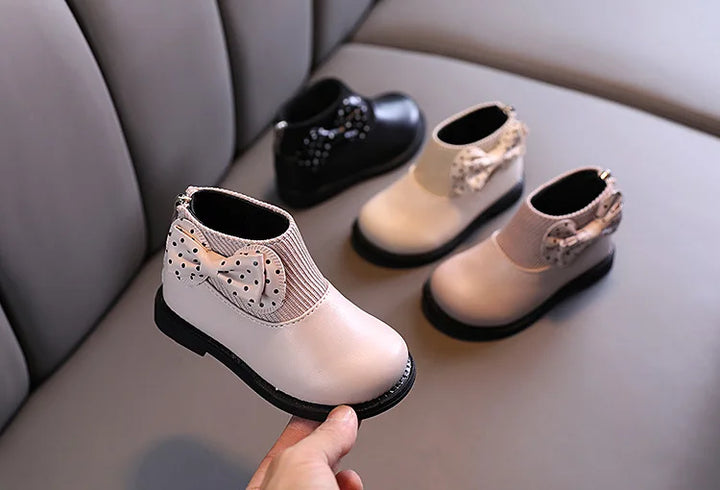 ботинки Kid Shoe Kid Plush Fashion Boots 2023 New Soft Leather Boot Versatile Ankle Boot Soft Soled Girl Boots Kids Cotton Boots